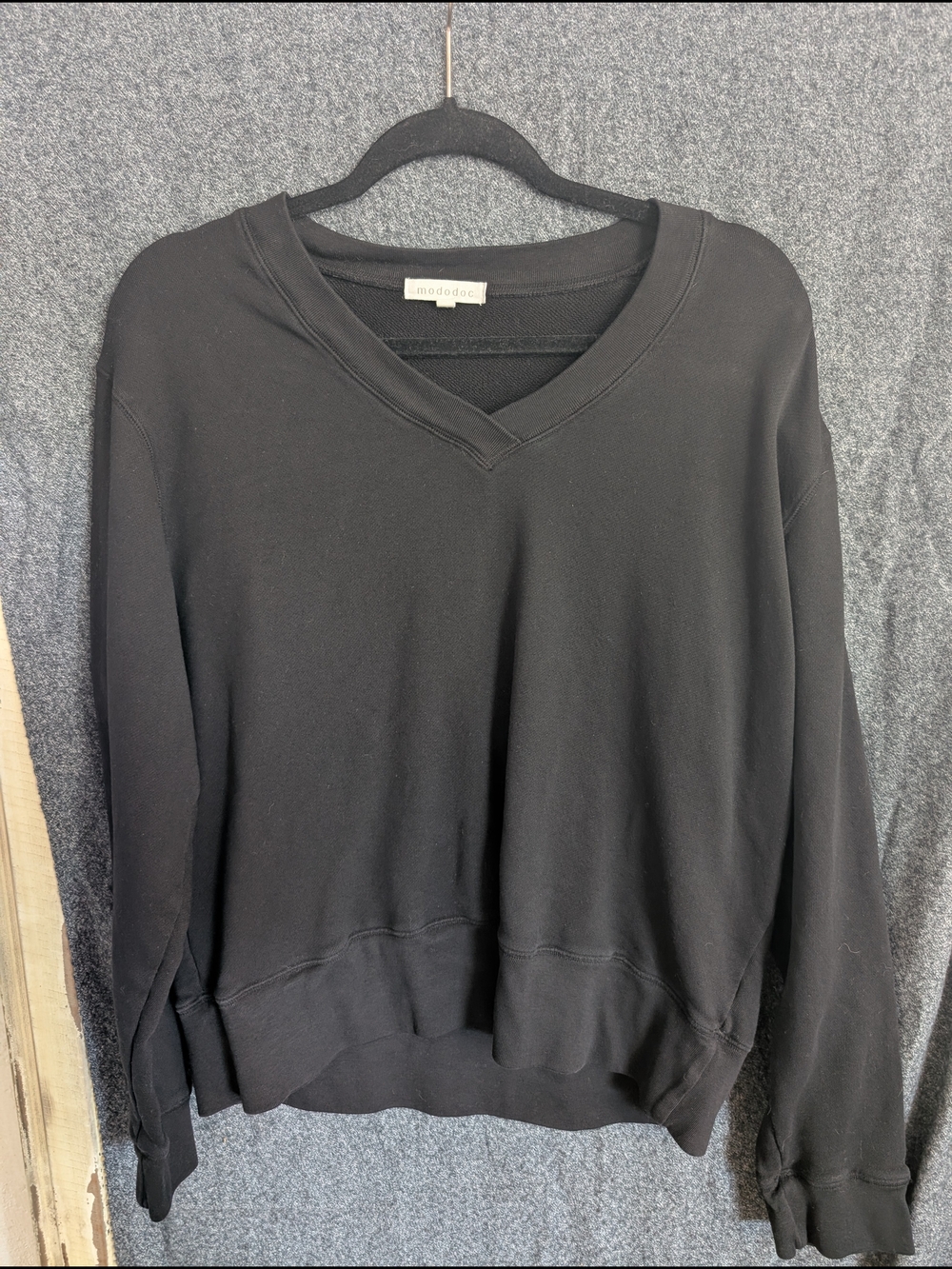 Mododoc Black V-Neck Sweatshirt